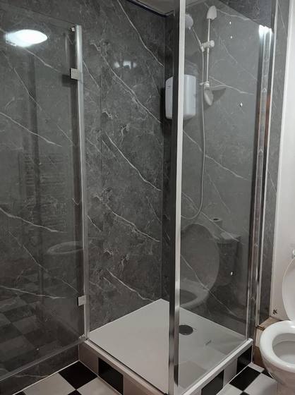 Ensuite Shower Room